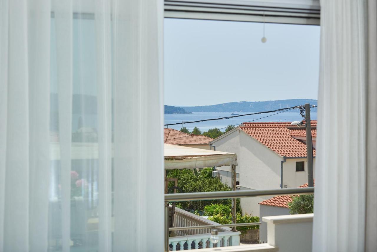 Apartments Infinity Kastela Bagian luar foto